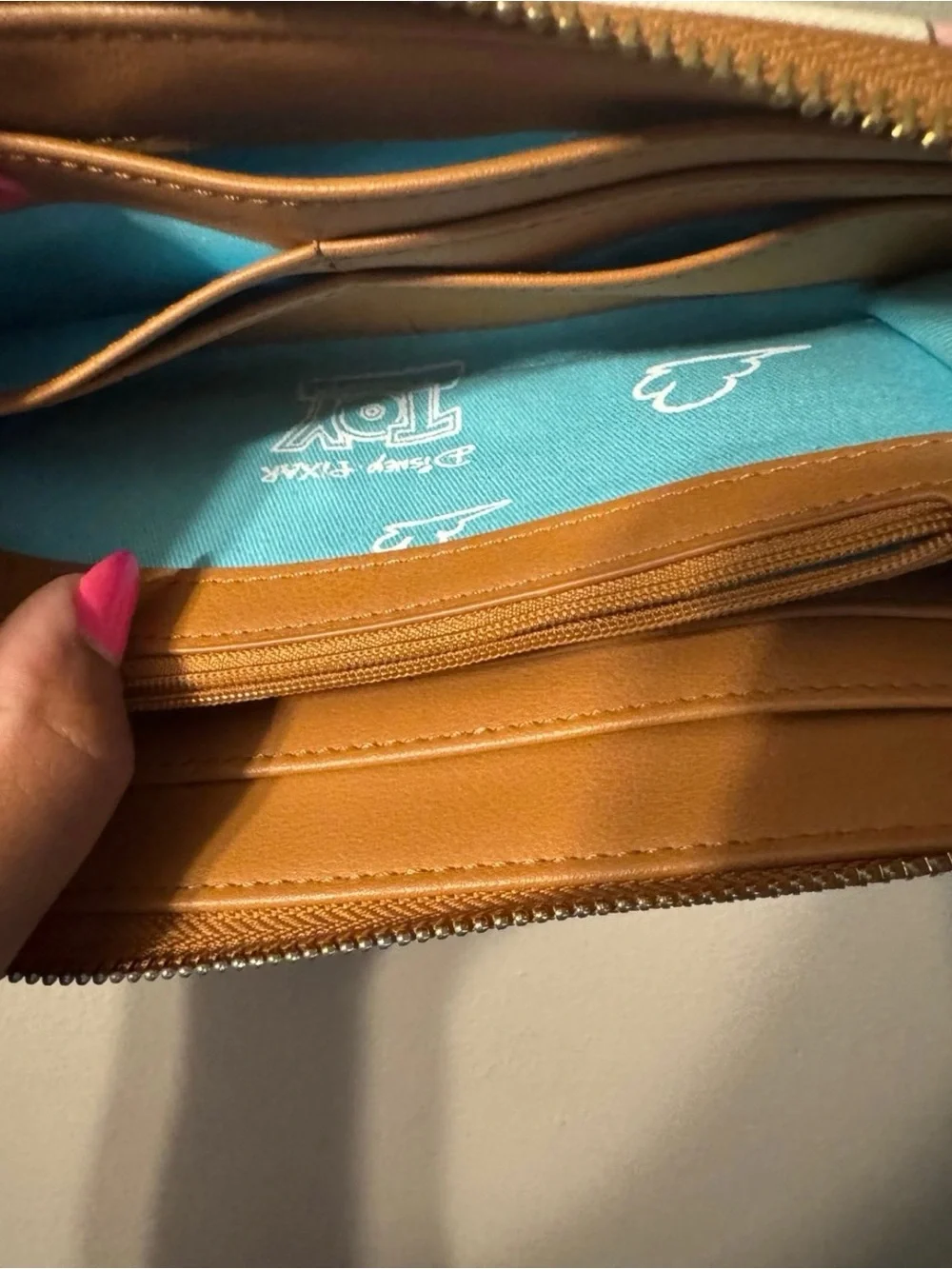 Loungefly compact zip